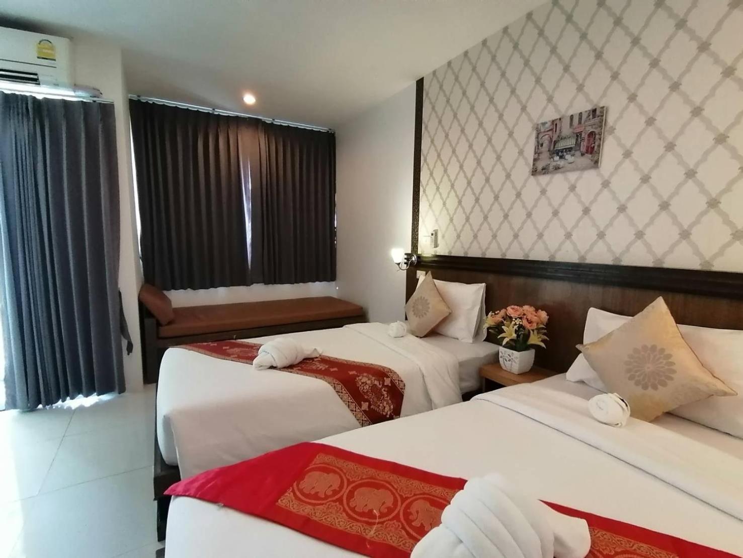 Nj Hotel Patong