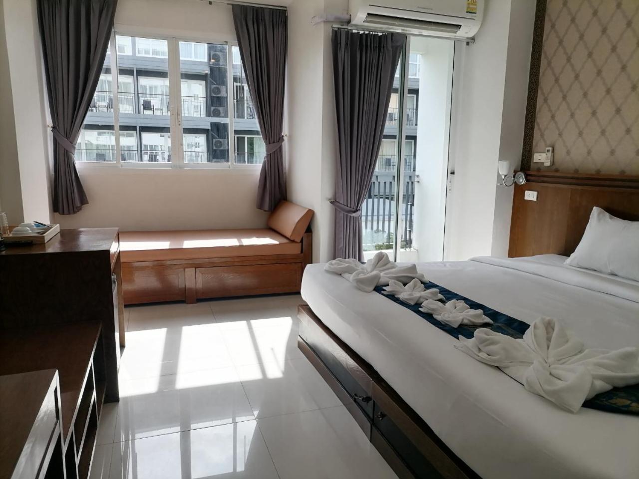 Hotell Nj 3*
