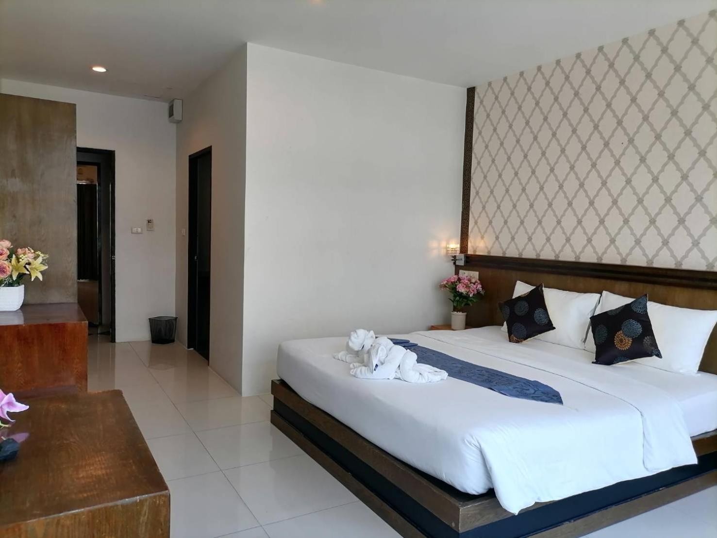 Hotell Nj 3*