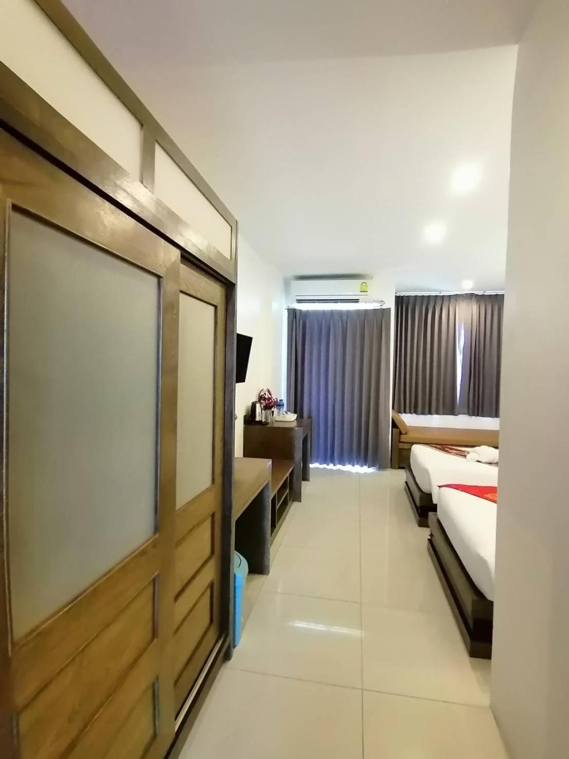 Nj Hotell 3*